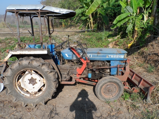 ขายรถไถ ISEKI 30แรง พร้อมมีดหน้า ผาน4 เครื่องตัดหญ้า