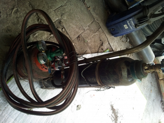 ขออนุญาติลงขายชุดเชื่ิอมแก๊ส ครับ ขออนุญาติลงขายชุดเชื่ิอมแก๊ส ครับ