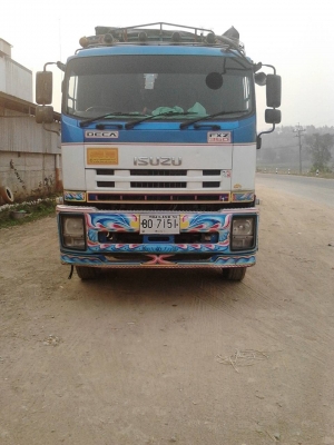 ขายรถพ่วง18 ล้อ สภาพดี360แรงม้า