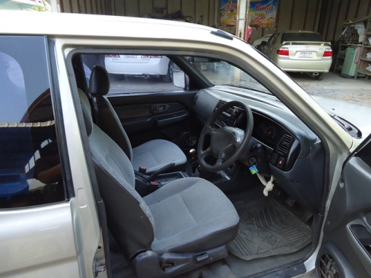 กระบะ  L 200     สตาด้า  2.8 แค็ป สนใจติดต่อ  089 5389447  และ 084 9028075