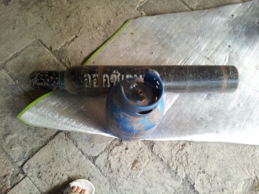 ขออนุญาติลงขาย ถังลม - แก๊ส ครับ ขออนุญาติลงขาย ถังลม - แก๊ส ครับ