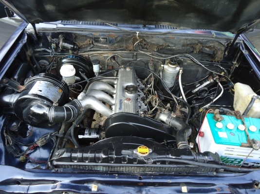 กระบะ  L 200  ไซโคลน   ตอนเดียว เครื่อง ดีเซล 2.5  แอร์เย็น