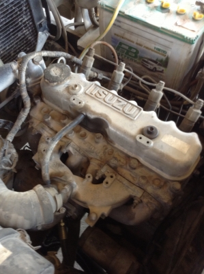 +++ ขายโฟล์คลิฟท์  T.C.M.  FD30Z5  ขนาด  3  ตัน  เครื่องยนต์ดีเซล ISUZU   เสา  3  เมตร  งา 1,070  มม.  เกียร์ธรรมดา   ยางลมครับ