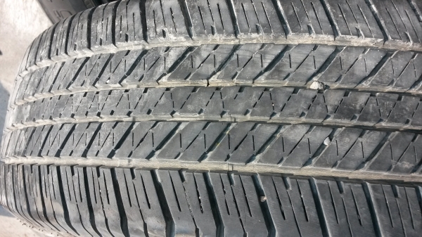 บริดโตน265/65/17