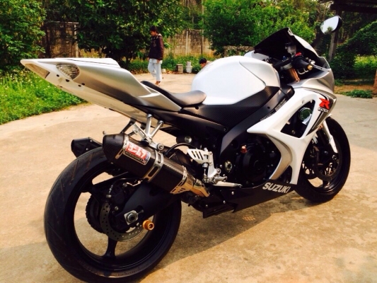 ขายด่วนgsxr1000k8