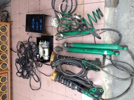 โช้คไฮโดรลิค TEIN ใส่โตต้า BB มาใส่ VIOS ได้ของเก่าญี่ปุ่นสภาพเดิมๆครับ โช้คไฮโดรลิค TEIN ใส่โตต้า BB มาใส่ VIOS ได้ของเก่าญี่ปุ่นสภาพเดิมๆครับ