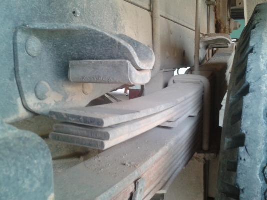 ขายดั้ม 5 คิว  ISUZU  NPR 115 แรง ปี 38  พวงมาลัย เพาว์เวอร์ เกียร์สั้น ในเทา