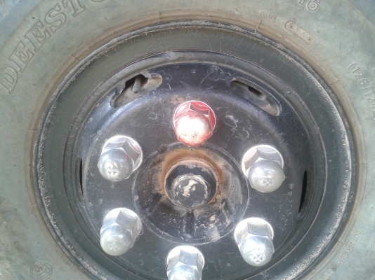 ขายดั้ม 5 คิว  ISUZU  NPR 115 แรง ปี 38  พวงมาลัย เพาว์เวอร์ เกียร์สั้น ในเทา