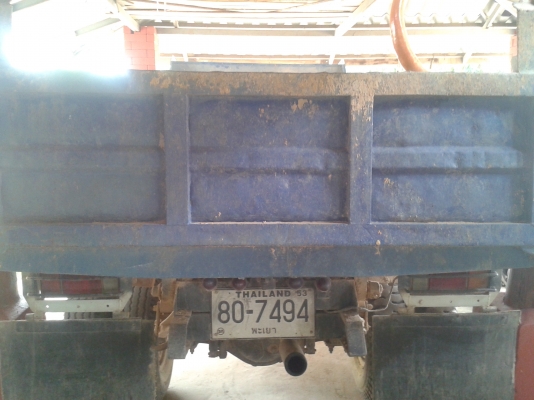 ขายดั้ม 5 คิว  ISUZU  NPR 115 แรง ปี 38  พวงมาลัย เพาว์เวอร์ เกียร์สั้น ในเทา