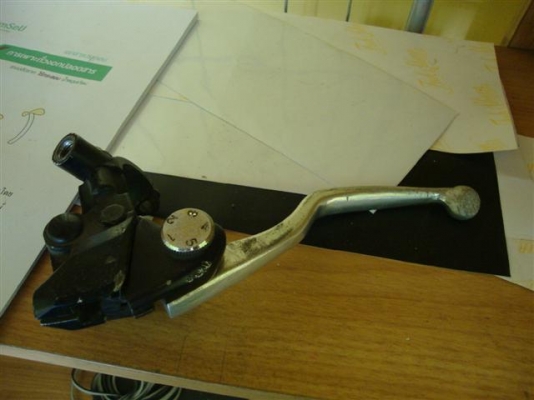 มือครัช มือเบรคก้านเหรียญ