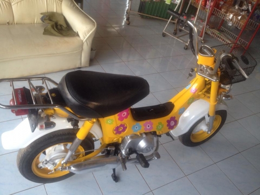 ขาย ชาลี - สีเหลือง เครื่องดี มีใบซื้อขาย ราคาถูกๆ ไปขี่เล่นๆครับ ขาย ชาลี - สีเหลือง เครื่องดี มีใบซื้อขาย ราคาถูกๆ ไปขี่เล่นๆครับ