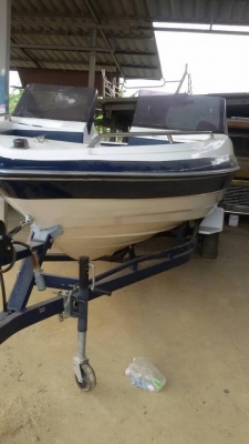 ขายเรือเร็วพร้อมเทรนเลอร์และอุปกรณ์ทุกอย่าง