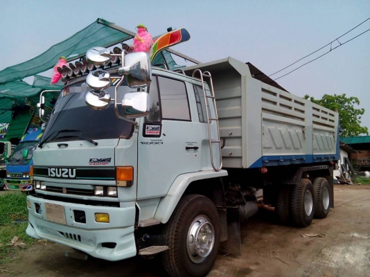 **1,450,000 บ.ต่อรอง///10ล้อดั้ม นางฟ้า-240** ขาย ISUZU ROCKY-240 10ล้อ2เพลาดั้ม ISUZU ROCKY FXZ23NFP R 6SD1-240HP นางฟ้าแท้ ปี2538 เครื่องเดิม เกียร์เดิม ช่วงล่างเดิมๆ เครื่องดี แน่นๆ แรงดี ไม่เยิ้มครับ เกียร์ดี ไม่หลุด ไม่มีหอน ช่วงล่างแน่น คัสซีสวยเดิม