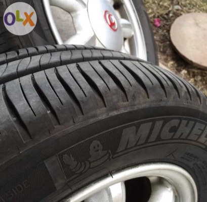 แม็กขอบ 13 พร้อมยาง 4 รู 114 แม็กขอบ 13 พร้อมยาง 4 รู 114