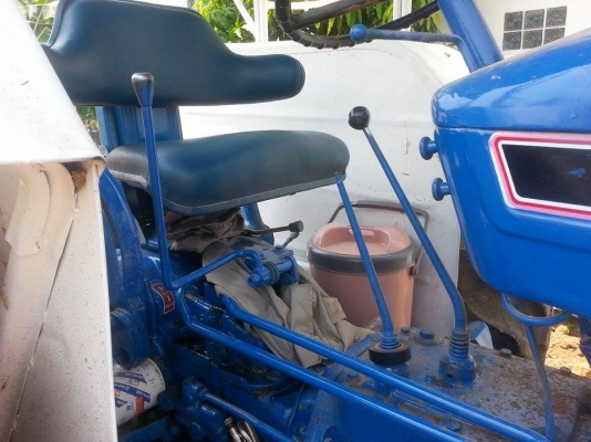 ขายรถไถฟอร์ด6600 เครื่องt3 เครื่องดี ช่วงล่างดี อุปกรณ์ดันหน้า-ผานหลัง สภาพพร้อมใช้งาน เล่มทะเบียนพร้อมโอน สนใจโทร 090-8588220คุณนะ 093-3258446คุณบิวตี้ ID:narong498 หรือ www.truck.in.th/498 หรือfb:ณรงค์ ซื้อขายรถมือสอง(เว็บไซต์ส่วนตัว)