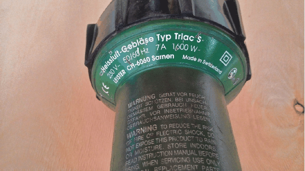 ขายเครื่องเชื่อมพลาสติค LEISTER CH-6060 Made in switzerland. ขายเครื่องเชื่อมพลาสติค LEISTER CH-6060 Made in switzerland.