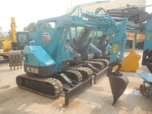 ขายรถแม็คโคร KOMATSU PC28UU