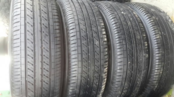 ล้อแม็กขอบ16วีโก้พร้อมยาง ล้อแม็กขอบ16วีโก้พร้อมยาง