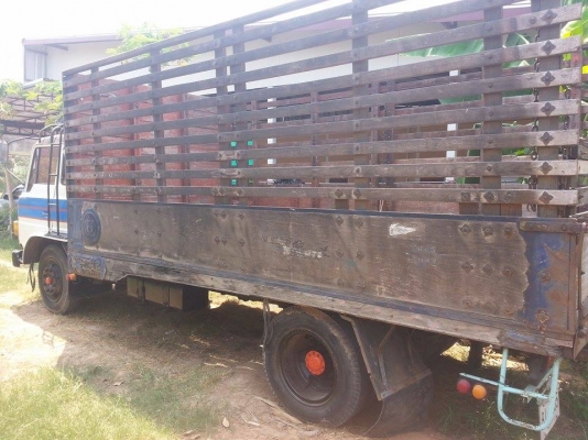 ขายHINO GD174 เครื่องEH700 168แรง มีแอร์ เครื่องดี คัชซีสวย ภายในสวย สภาพพร้อมใช้ เอกสารพร้อมโอน สนใจโทร 090-8588220คุณนะ 093-3258446คุณบิวตี้ ID:narong498 หรือ www.truck.in.th/498 หรือfb:ณรงค์ ซื้อขายรถมือสอง(เว็บไซต์ส่วนตัว)