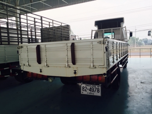 ขาย 6 ล้อ135 แรง ปี 2545