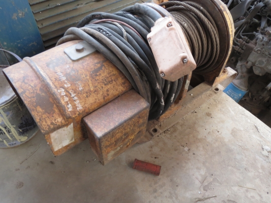 รอกไฟฟ้าไฟ 3เฟส 380V มือสองจากญี่ปุ่น