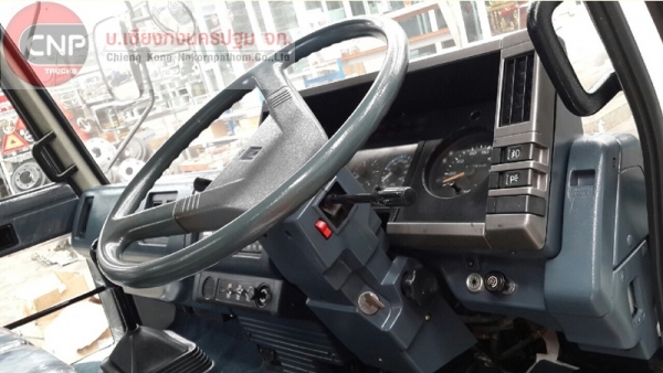 ขายหัวเก๋ง รหัสหัว F237 หัวเก๋ง ISUZU  ROCKY 4 ตา ทำสี