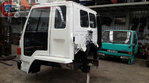 ขายหัวเก๋ง รหัสหัว F237 หัวเก๋ง ISUZU  ROCKY 4 ตา ทำสี