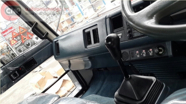 ขายหัวเก๋ง รหัสหัว F237 หัวเก๋ง ISUZU  ROCKY 4 ตา ทำสี