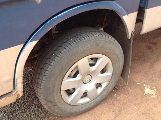 ***ขายแล้วครับขอบคุณ Truck2hand ขาย ISUZU ELF 4ล้อกลางหลังคาโดยสาร ISUZU ELF วางเครื่อง NISSAN TD23 ฝาขาว เกียร์สั้นแปลง เครื่องลงเล่มครบ เครื่องดี แรงดี ทน เกียร์ดี ไม่หลุด ช่วงล่างดี แน่น คัสซีดี ไม่ผุ กระบะ3.20ม.สภาพดี พื้นดี หลังคาโดยสาร สภ