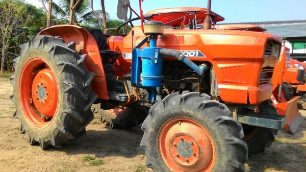 ขายรถไถ KUBOTA L3001DT  2เพลา พาวเวอร์