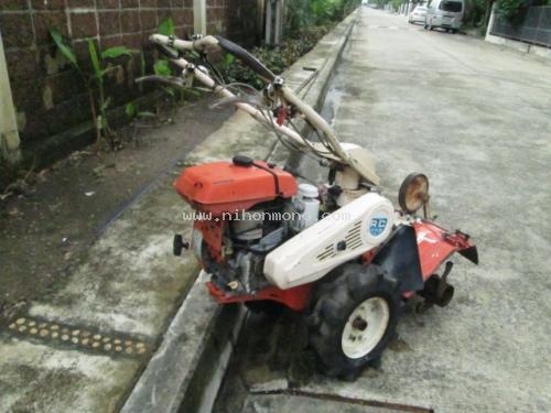 รถพรวนดินเดินตาม    KAWASAKI     RC700K  รหัสสินค้า : 14001860   หรือเพิ่มเติมไดที่ www.nihonmono.com