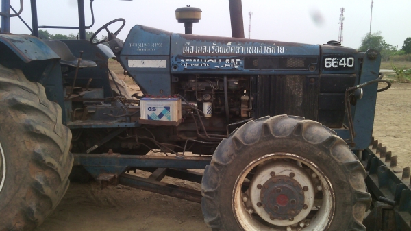 6640ปี95 คานนิวฮอแลน พร้อมใช้งานทะเบียนมีโอนได้สนใจ0810076640