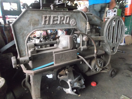 เลื่อยชัก HERO (เก่าเก็บ)