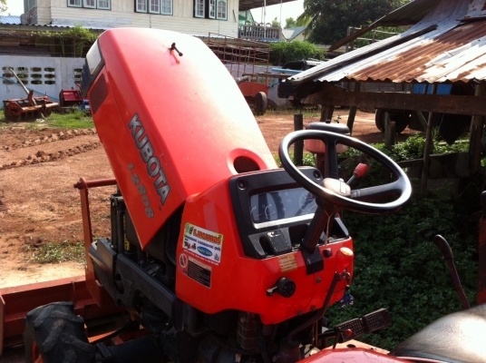 kubota2808 4WD ลดเหลือ145,000 สีเดิมโรงงาน เจ้าของขายเอง
