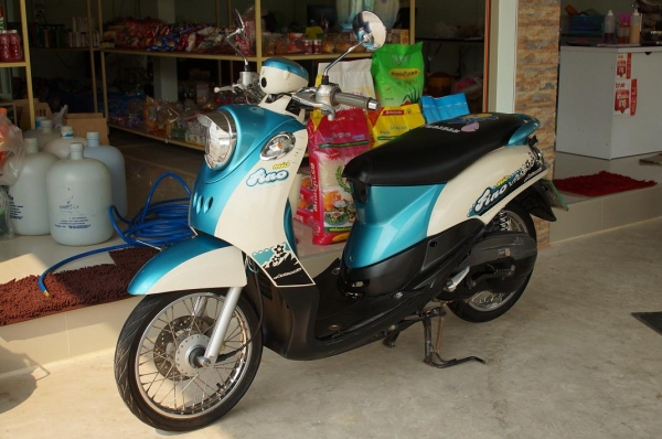 ขาย YAMAHA FINO รถปี 52 สภาพเดิมเครื่องดี ไม่เยิ้ม ไม่ดัง เฟืองท้ายไม่หอน ระบบไฟติดครบ สภาพจบ พร้อมใช้ เอกสารทะเบียนพร้อมโอน ภาษี พรบ เพิงขาด