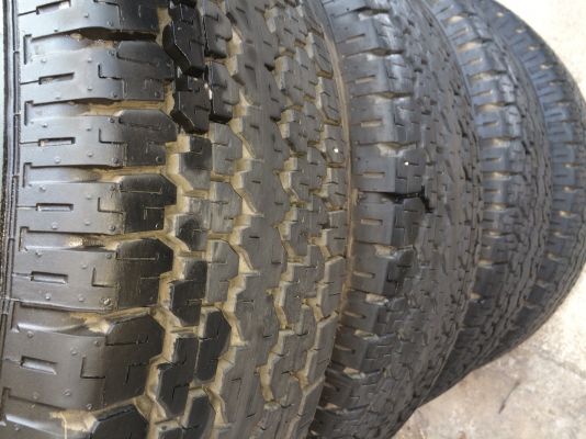 Bridestone 245/70/16 ปลายปี12 ไม่มีปะ