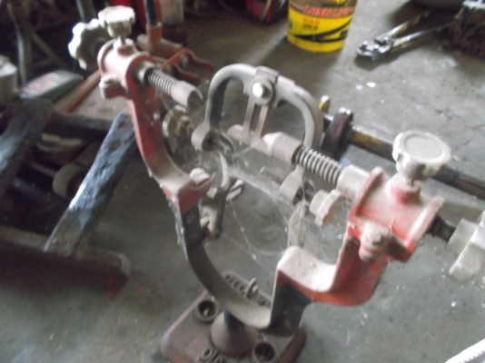 แท่นตั้งล้อ TOTO JAPAN แท้ๆ แท่นตั้งล้อ TOTO JAPAN แท้ๆ