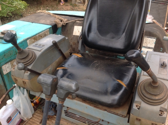 ขาย KOBELCO SK45 สนใจโทร. 080-8704656 หรือ 081-2792619