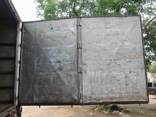 รถ6ล้อHINOสิงห์ไฮเทค195แรงตู้เปิด10บานไม่มีเสากลางยาว7มยาง900