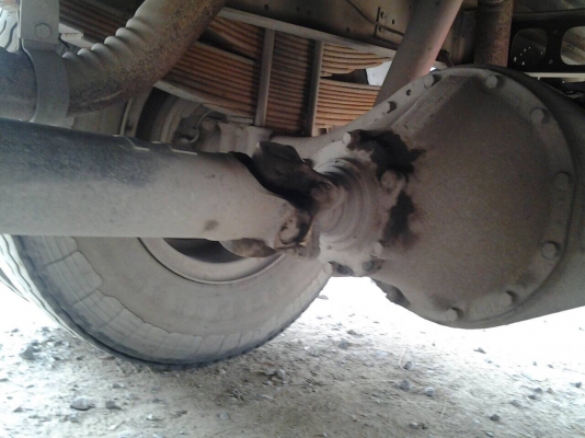 รถ6ล้อHINOสิงห์ไฮเทค195แรงตู้เปิด10บานไม่มีเสากลางยาว7มยาง900