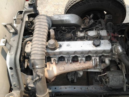 รถ6ล้อHINOสิงห์ไฮเทค195แรงตู้เปิด10บานไม่มีเสากลางยาว7มยาง900