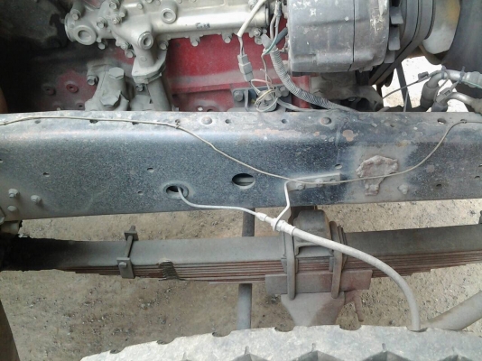 รถ6ล้อHINOสิงห์ไฮเทค195แรงตู้เปิด10บานไม่มีเสากลางยาว7มยาง900