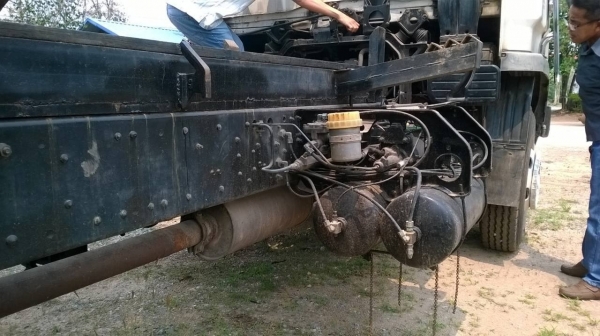 ขายไอ้หลง M6 ปี 46 คัสซีสวยตลอดเส้น เครื่องเดิม 6D16 เทอร์โบอินเตอร์ 260 แรงม้า เกียร์เดิม ยางเต็ม ทะเบียนพร้อมโอนครับ