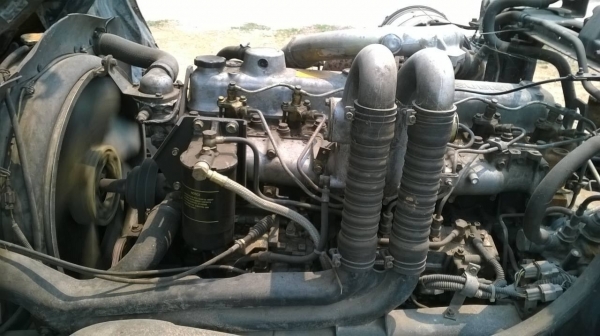 ขายไอ้หลง M6 ปี 46 คัสซีสวยตลอดเส้น เครื่องเดิม 6D16 เทอร์โบอินเตอร์ 260 แรงม้า เกียร์เดิม ยางเต็ม ทะเบียนพร้อมโอนครับ