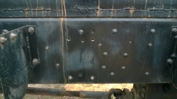 ขายไอ้หลง M6 ปี 46 คัสซีสวยตลอดเส้น เครื่องเดิม 6D16 เทอร์โบอินเตอร์ 260 แรงม้า เกียร์เดิม ยางเต็ม ทะเบียนพร้อมโอนครับ