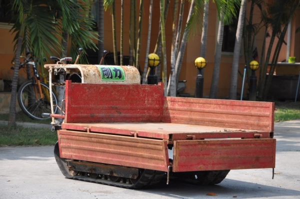 ขายรถบรรทุก ตีนตะขาบKUBOTAมีเกียร์ สภาพ เดิมญี่ปุ่น อะเนคประสงค์ 16,500เท่านั้น !!