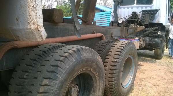 ขาย 10 ล้อดั้ม HINO FM2K ปี 40 คัสซีสวยตลอดเส้น เครื่องเดิม K13D 260 แรงม้า เกียร์เดิม สโลว์เดิม ยางเต็มทั้ง 10 เส้น ทะเบียนเต็มพร้อมโอน