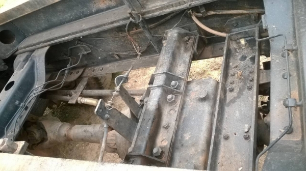 ขาย 10 ล้อดั้ม HINO FM2K ปี 40 คัสซีสวยตลอดเส้น เครื่องเดิม K13D 260 แรงม้า เกียร์เดิม สโลว์เดิม ยางเต็มทั้ง 10 เส้น ทะเบียนเต็มพร้อมโอน