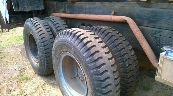 ขาย 10 ล้อดั้ม HINO FM2K ปี 40 คัสซีสวยตลอดเส้น เครื่องเดิม K13D 260 แรงม้า เกียร์เดิม สโลว์เดิม ยางเต็มทั้ง 10 เส้น ทะเบียนเต็มพร้อมโอน