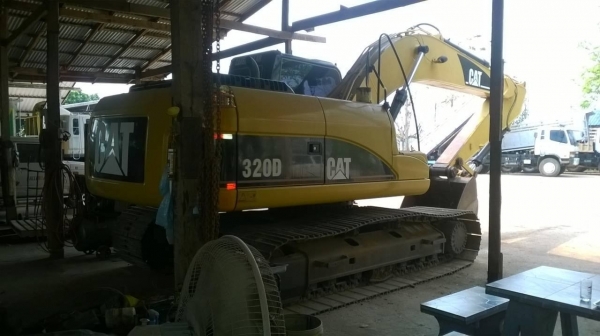 ขายแบคโฮ CAT 320D กระบอกดำ สภาพสวยเต็มทุกอย่าง เครื่องแน่น ปั้มดี เอวแน่น แทรคดี แอร์เย็น เอกสารทะเบียนพร้อมครับ